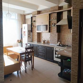 Продается 2-х комнатная квартира, 43 м²