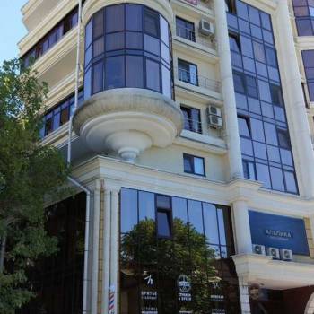 Сдается 2-х комнатная квартира, 77 м²