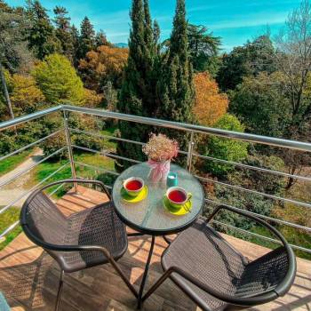 Продается 1-комнатная квартира, 32 м²