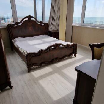 Продается 2-х комнатная квартира, 105 м²