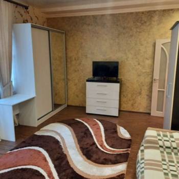 Сдается 1-комнатная квартира, 47 м²