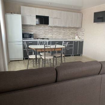 Сдается 2-х комнатная квартира, 50 м²