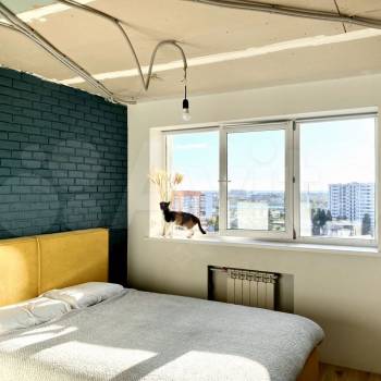 Продается 1-комнатная квартира, 42 м²