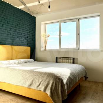 Продается 1-комнатная квартира, 42 м²