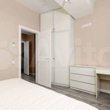Продается Многокомнатная квартира, 87,6 м²