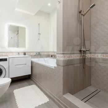 Продается Многокомнатная квартира, 87,6 м²