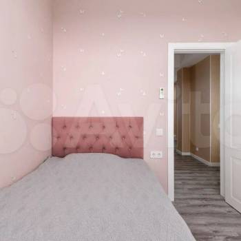 Продается Многокомнатная квартира, 87,6 м²