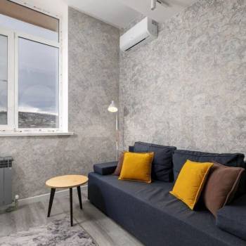Продается Многокомнатная квартира, 87,6 м²