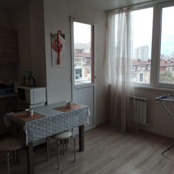 Продается 1-комнатная квартира, 39 м²