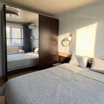 Сдается Многокомнатная квартира, 70 м²