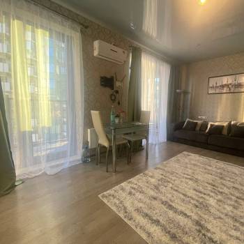 Сдается 1-комнатная квартира, 46 м²