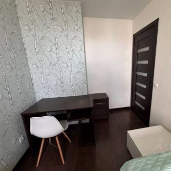 Сдается Многокомнатная квартира, 50 м²