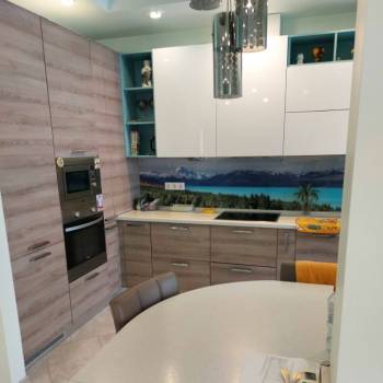 Продается 3-х комнатная квартира, 108 м²
