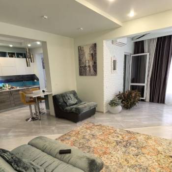 Продается 3-х комнатная квартира, 108 м²