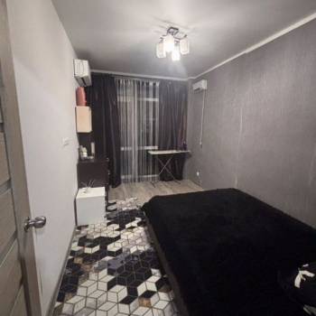 Продается 1-комнатная квартира, 38 м²