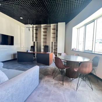 Сдается Нежилое помещение, 130 м²