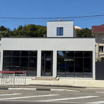 Сдается Нежилое помещение, 225 м²