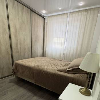 Продается 1-комнатная квартира, 35 м²