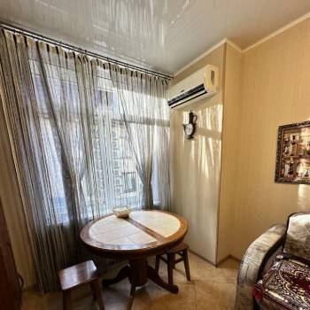 Сдается 1-комнатная квартира, 46 м²