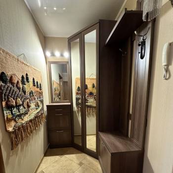 Сдается 1-комнатная квартира, 46 м²