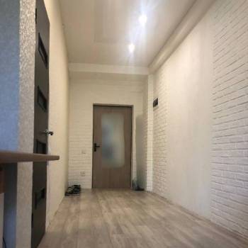 Продается 1-комнатная квартира, 38 м²