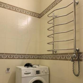 Продается 1-комнатная квартира, 49 м²