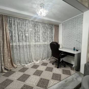 Сдается Многокомнатная квартира, 70 м²