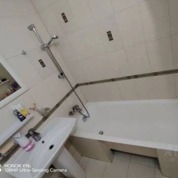 Продается 1-комнатная квартира, 47 м²