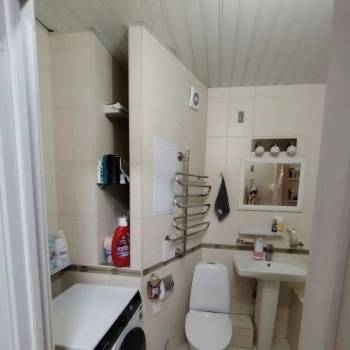 Продается 1-комнатная квартира, 47 м²