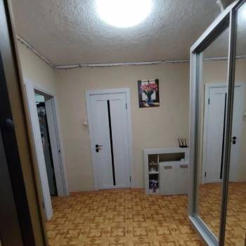 Продается 1-комнатная квартира, 47 м²