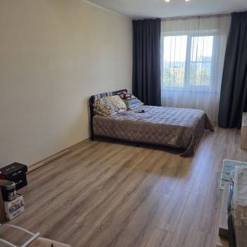 Продается 1-комнатная квартира, 47,5 м²