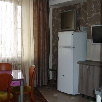 Сдается 1-комнатная квартира, 60 м²