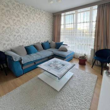 Сдается Многокомнатная квартира, 65 м²