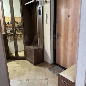 Сдается 1-комнатная квартира, 46 м²