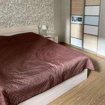 Сдается 1-комнатная квартира, 46 м²