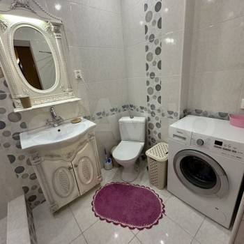 Сдается 1-комнатная квартира, 46 м²