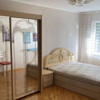 Сдается Многокомнатная квартира, 75 м²