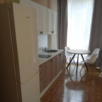 Сдается 1-комнатная квартира, 50 м²