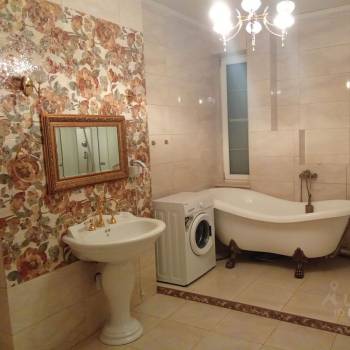 Сдается 1-комнатная квартира, 50 м²