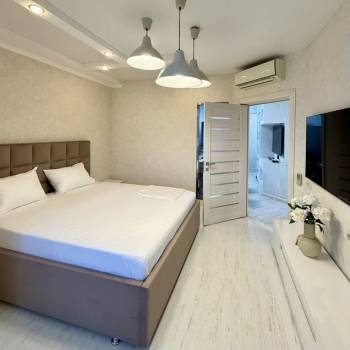 Сдается Многокомнатная квартира, 90 м²