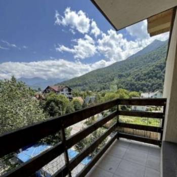 Продается 1-комнатная квартира, 41 м²
