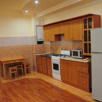 Продается 2-х комнатная квартира, 72 м²