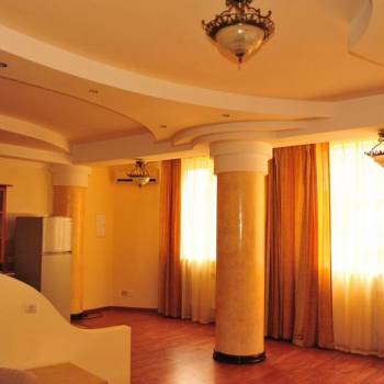 Продается 2-х комнатная квартира, 72 м²