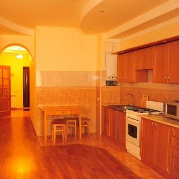 Продается 2-х комнатная квартира, 72 м²