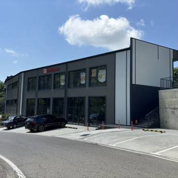 Сдается Нежилое помещение, 400 м²