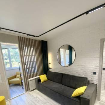 Сдается 1-комнатная квартира, 35 м²