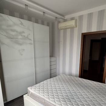 Сдается Многокомнатная квартира, 90 м²