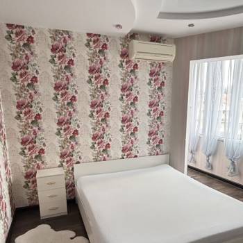 Сдается Многокомнатная квартира, 90 м²