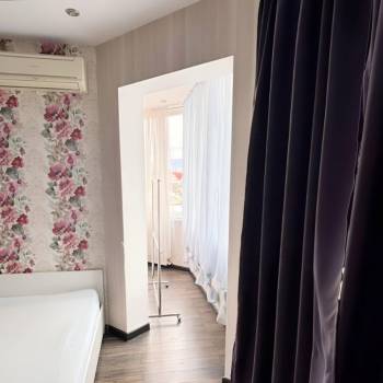 Сдается Многокомнатная квартира, 90 м²