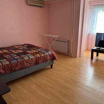 Сдается 1-комнатная квартира, 37,3 м²